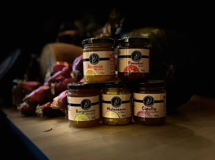 Traditional Italian sauces and products Nonna Mimma